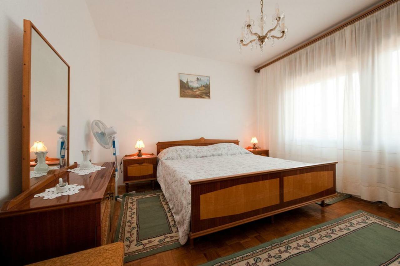 Apartment Patricia Rovinj Exterior photo