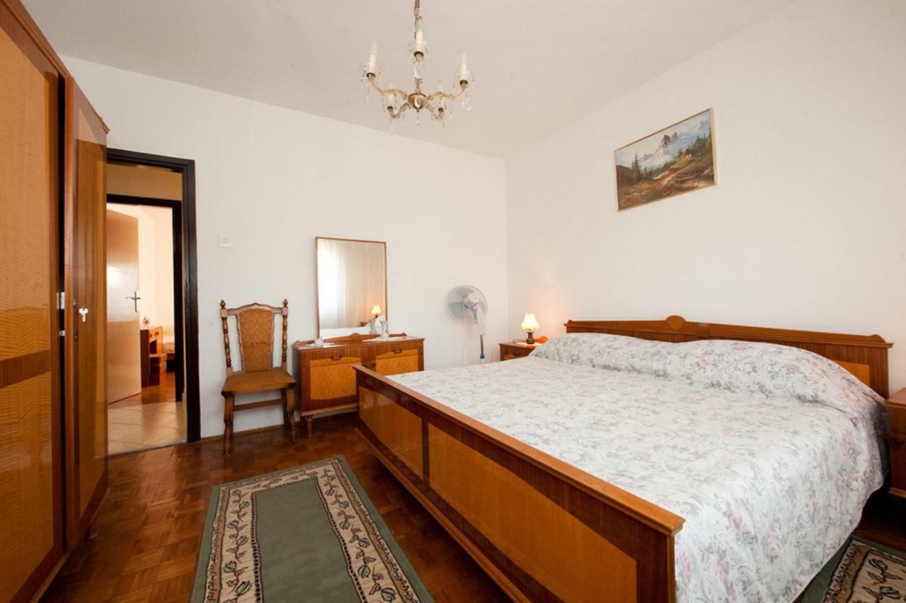 Apartment Patricia Rovinj Exterior photo